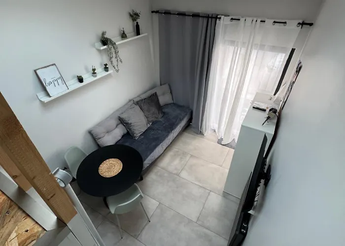 Cosy - Petit Parilly Apartment *